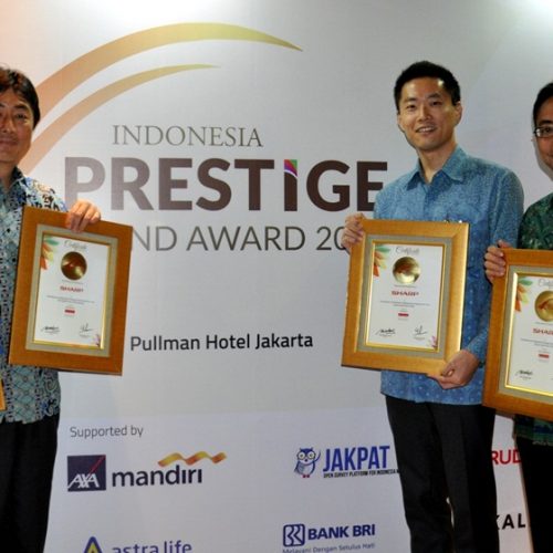 Sharp Raih 4 Penghargaan Indonesia Prestige Brand Award 2017